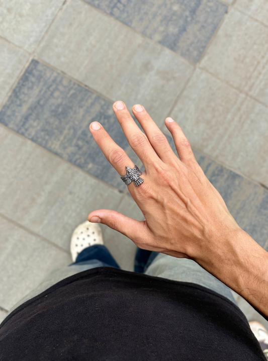 Eagle Adjustable Ring